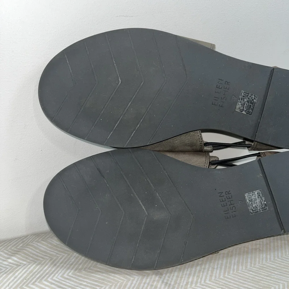 Eileen Fisher Women's Peep Toe Sandals Flat Shoes Sz 7 Brown Suede Flats Leather